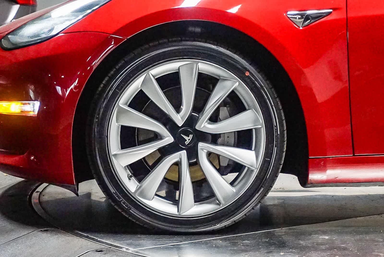 Tesla Model 3 Performance 2018