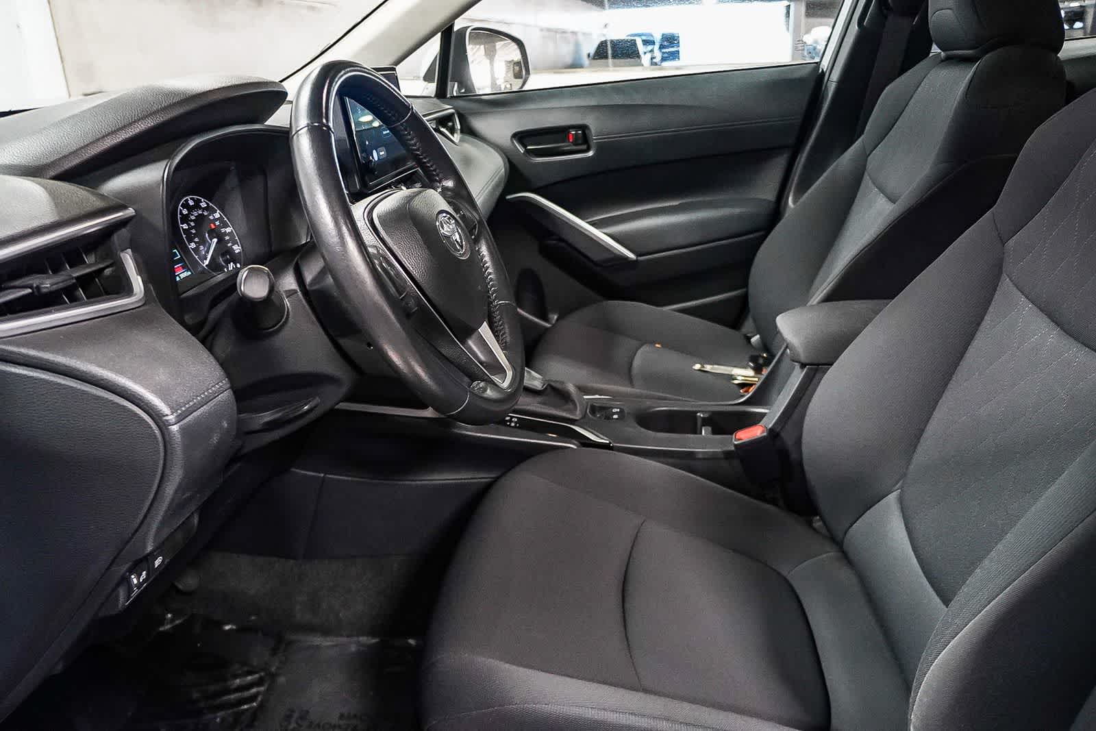 Toyota Corolla Cross LE 2024