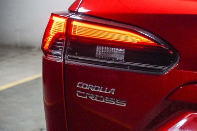 2025 Toyota Corolla Cross XLE
