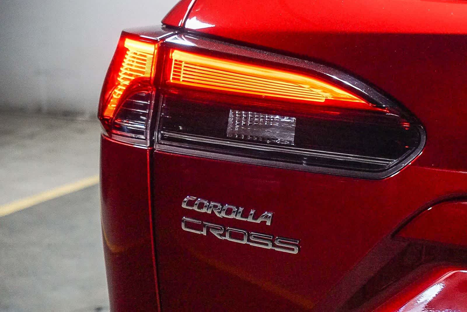 2025 Toyota Corolla Cross XLE