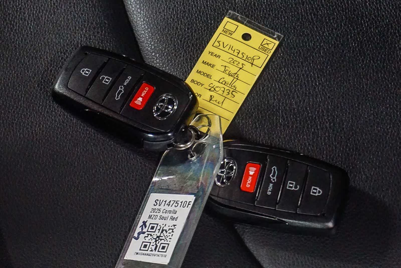 2025 Toyota Corolla Cross XLE