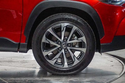 2025 Toyota Corolla Cross XLE