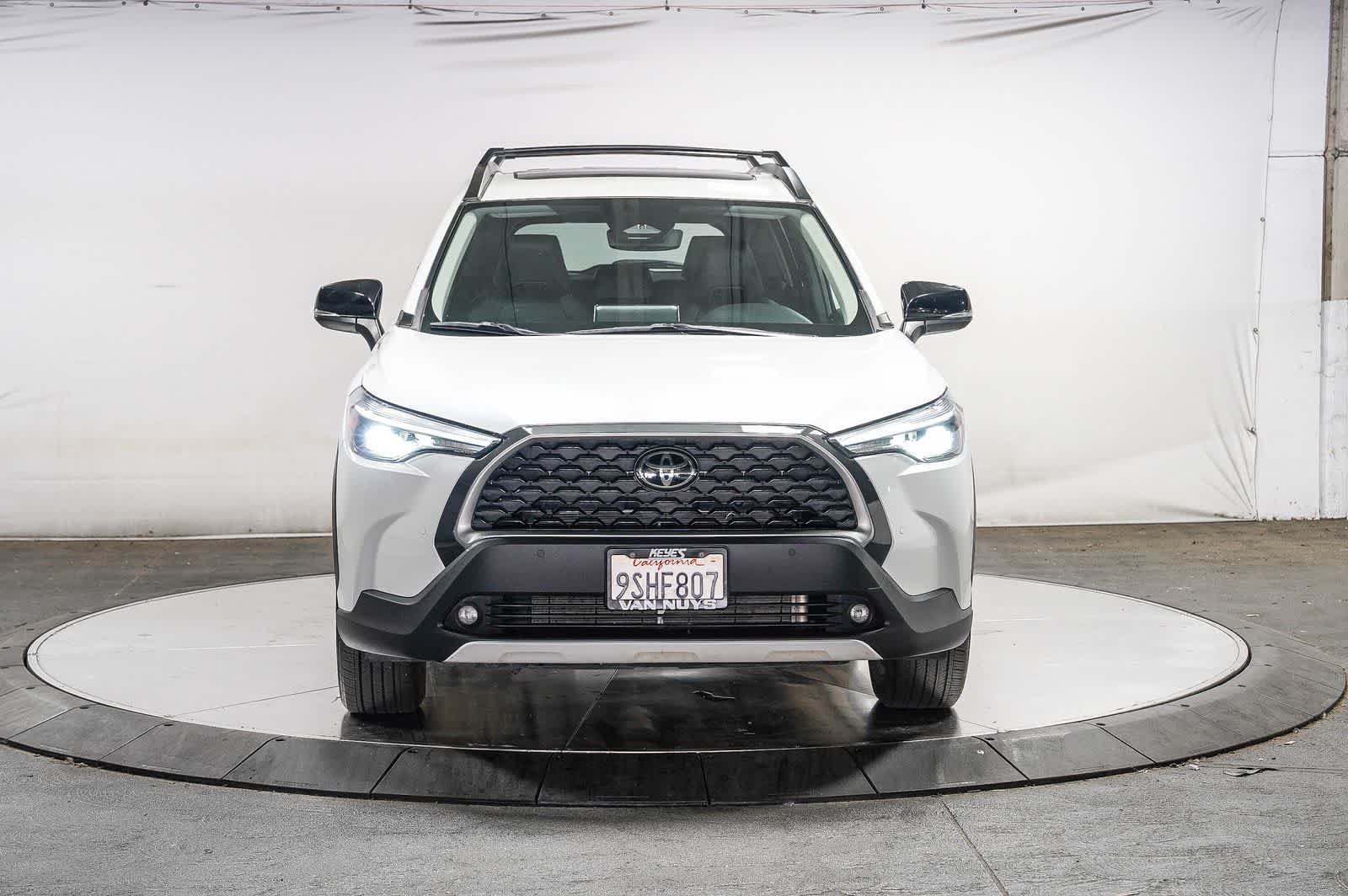 2025 Toyota Corolla Cross XLE