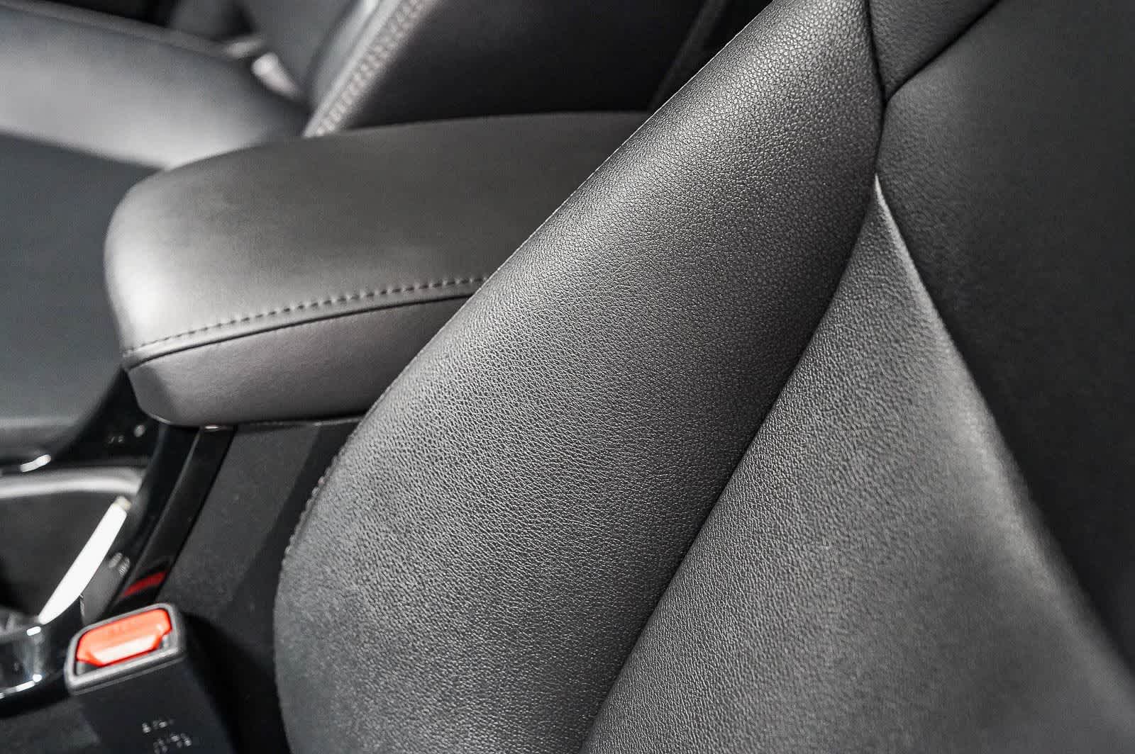 Toyota Corolla Cross XLE 2024