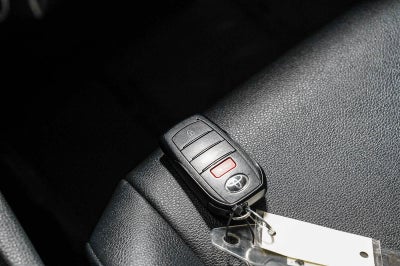 Toyota Corolla Cross XLE 2024