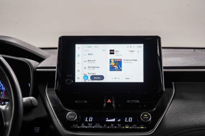 2025 Toyota Corolla Cross XLE