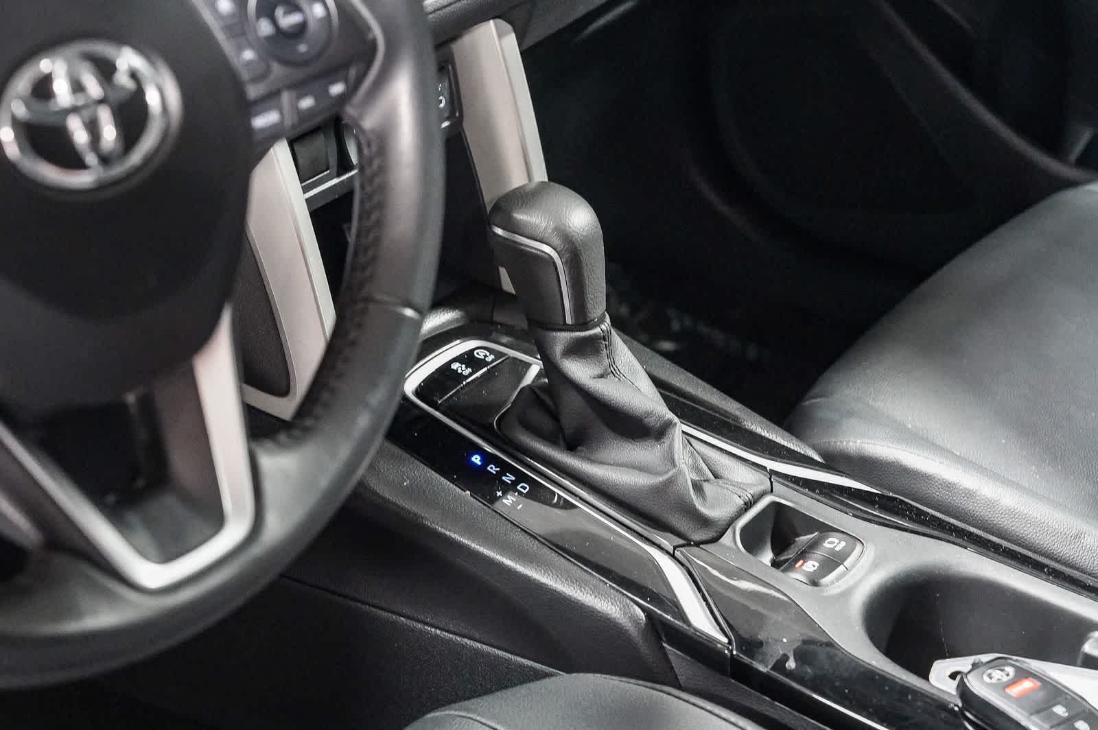 2025 Toyota Corolla Cross XLE