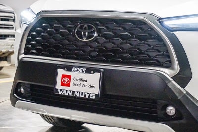 2023 Toyota Corolla Cross XLE