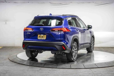 Toyota Corolla Cross XLE 2024
