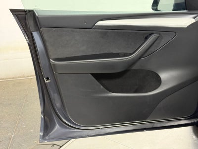 Tesla Model Y Performance 2023