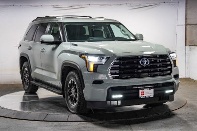 Toyota Sequoia SR5 2024
