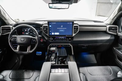 Toyota Sequoia SR5 2024