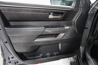 Toyota Sequoia SR5 2024