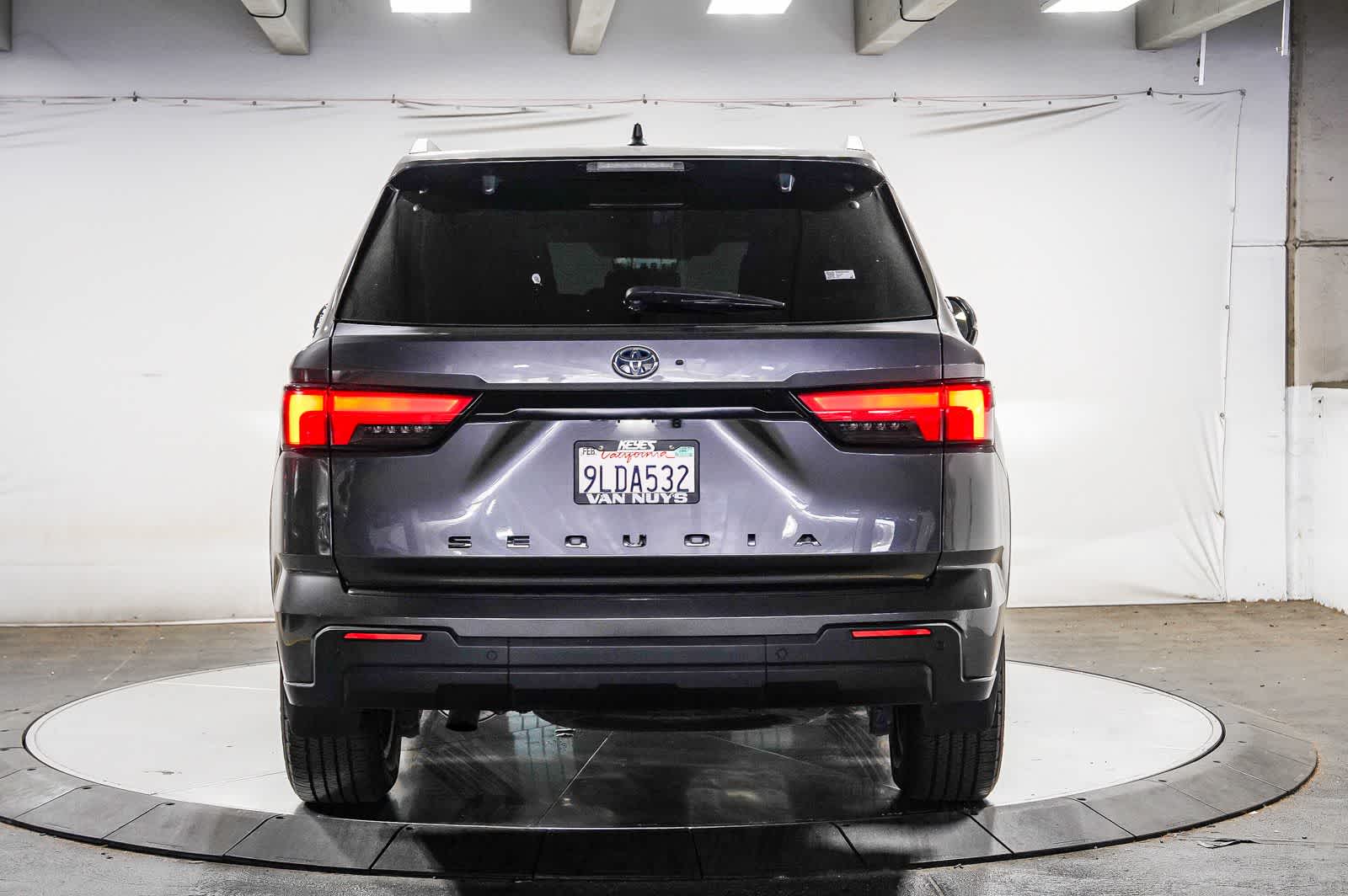 Toyota Sequoia SR5 2024