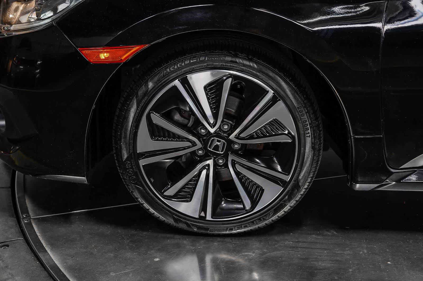 Honda Civic Sedán EX-T 2018