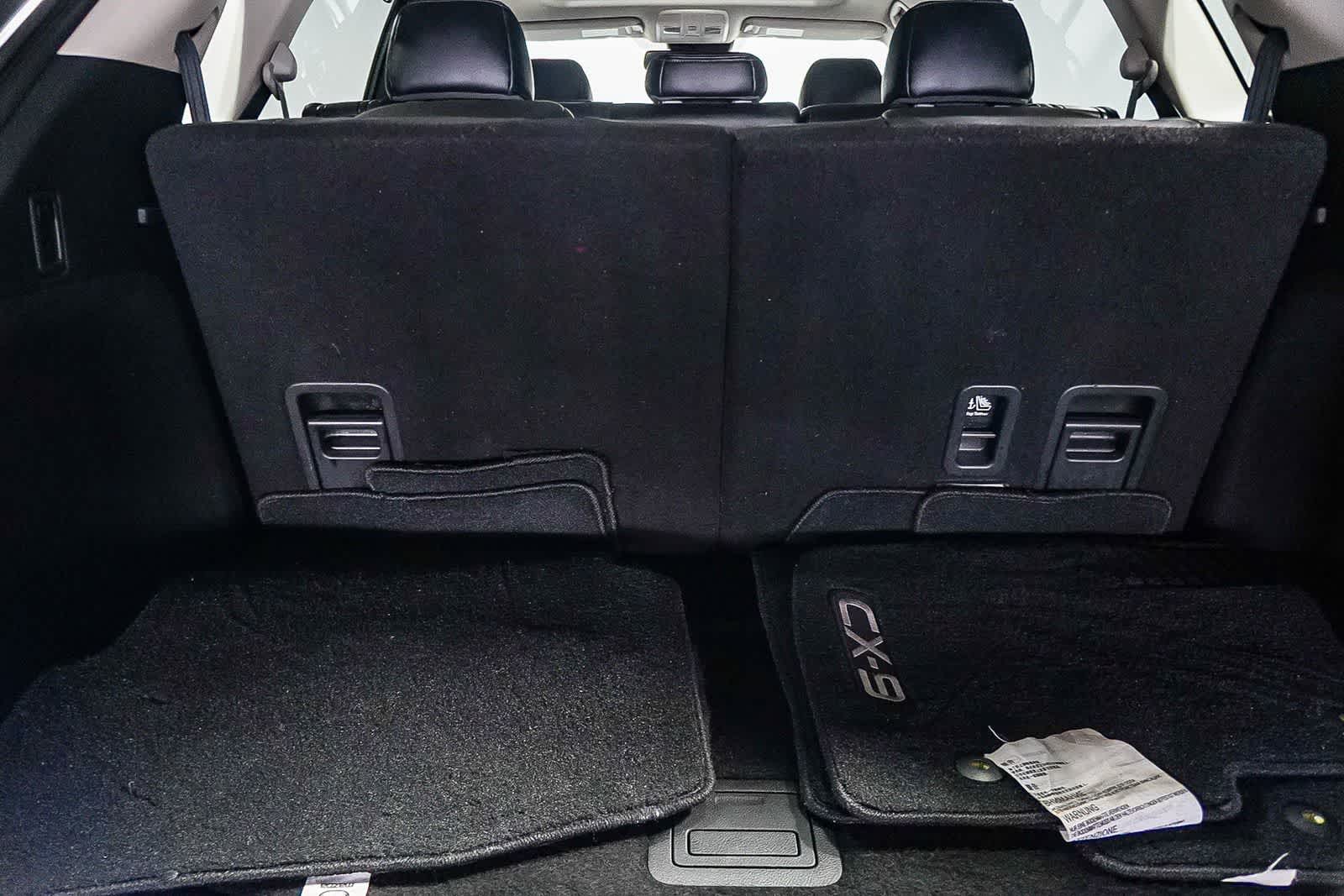 Mazda CX-9 Touring 2018