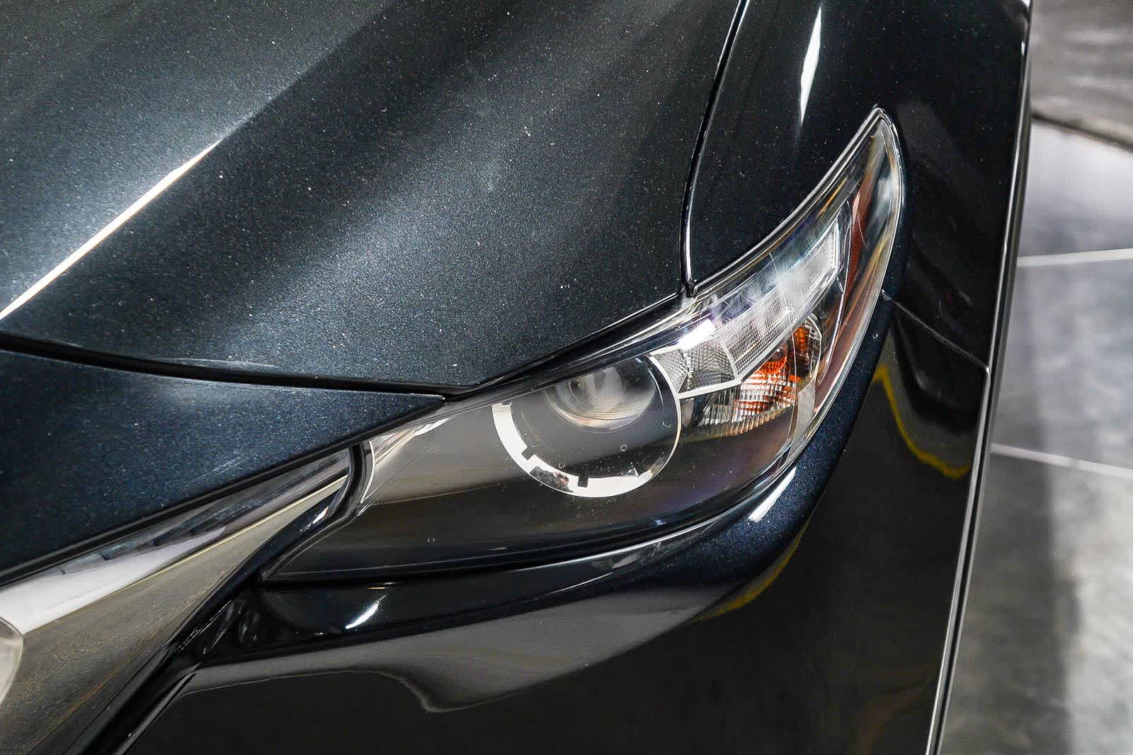 Mazda CX-9 Touring 2018