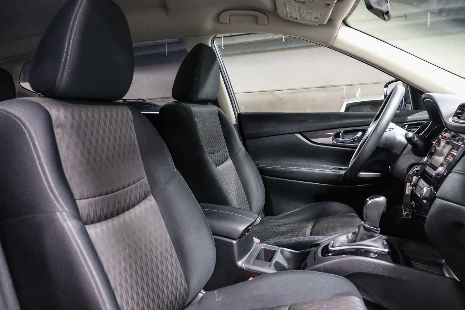 Nissan Rogue S 2017