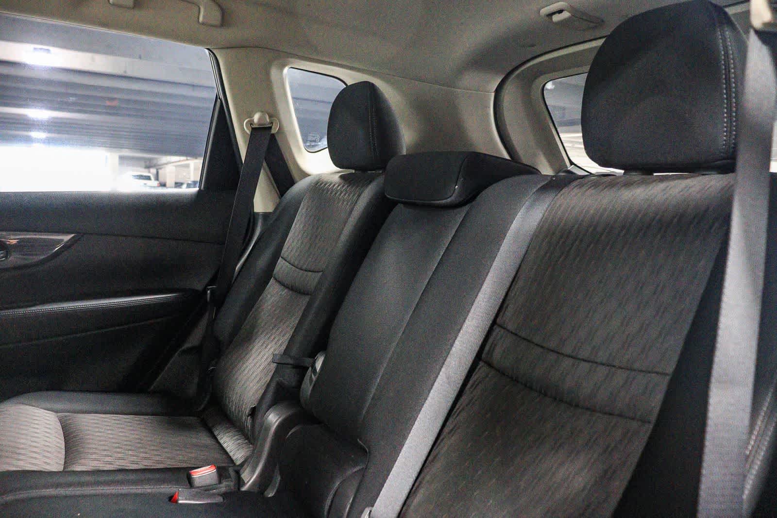 Nissan Rogue S 2017