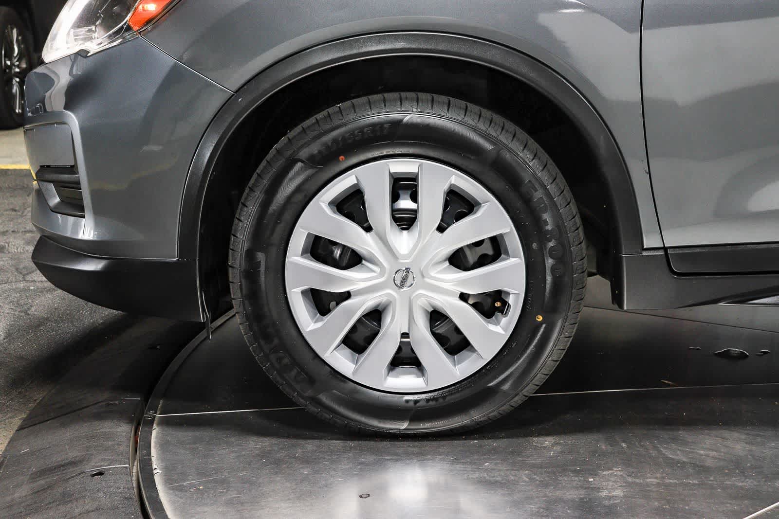 Nissan Rogue S 2017