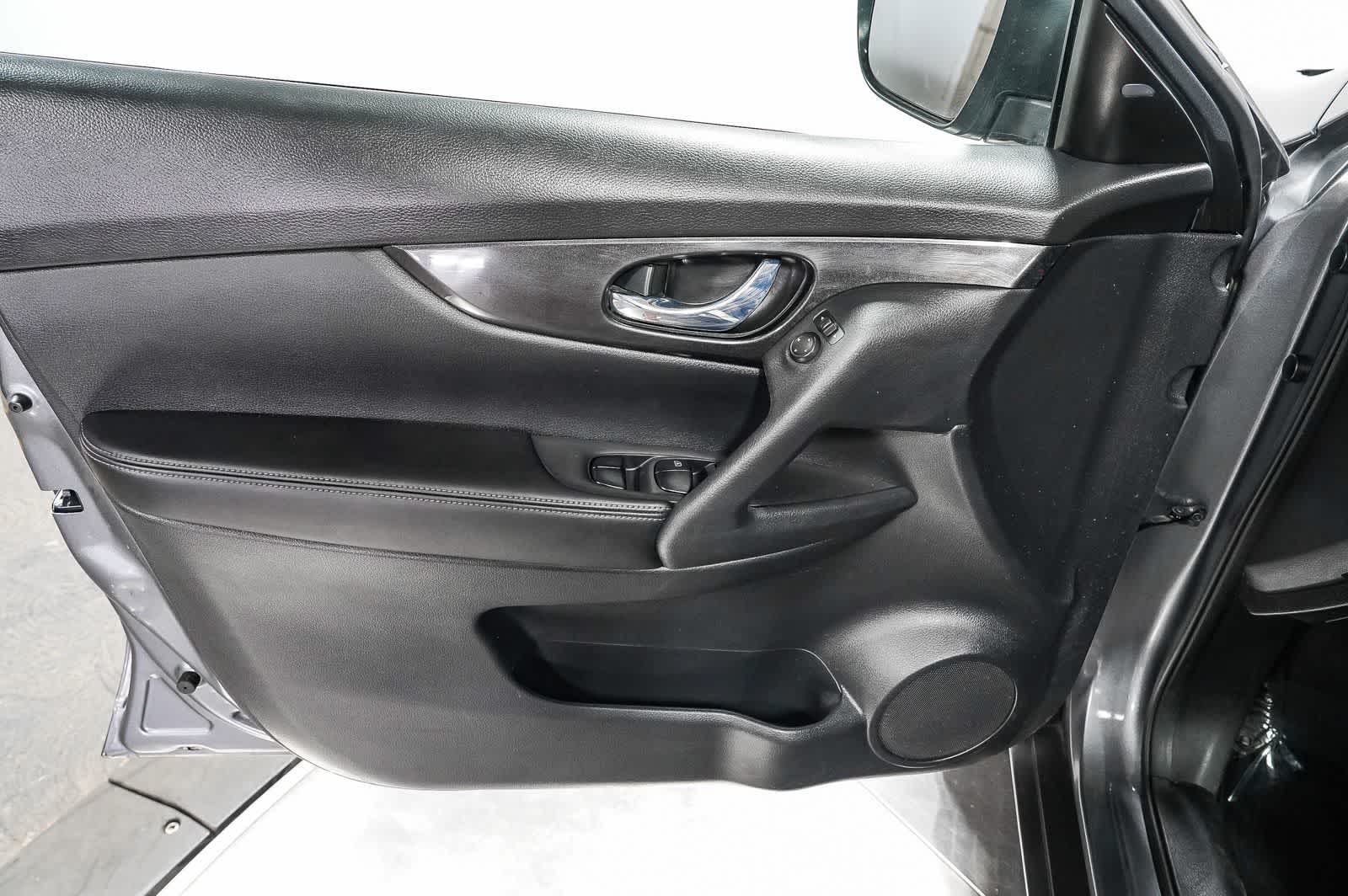 Nissan Rogue S 2018