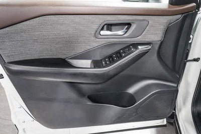 Nissan Rogue SV 2021