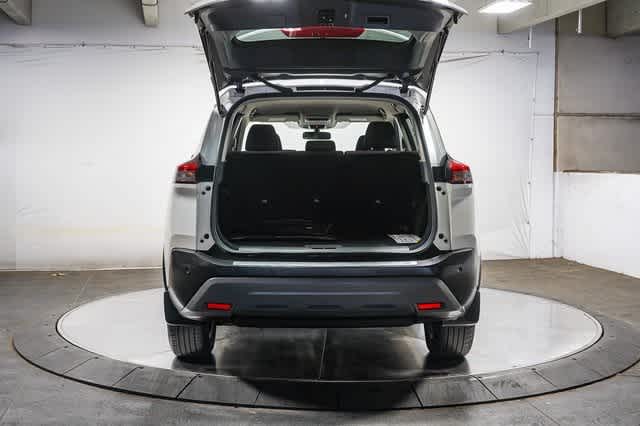 Nissan Rogue SV 2021