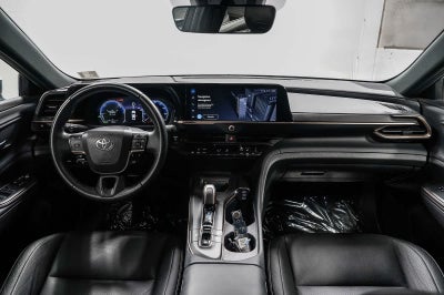 Toyota Crown XLE 2023