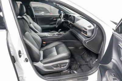 Toyota Crown XLE 2023