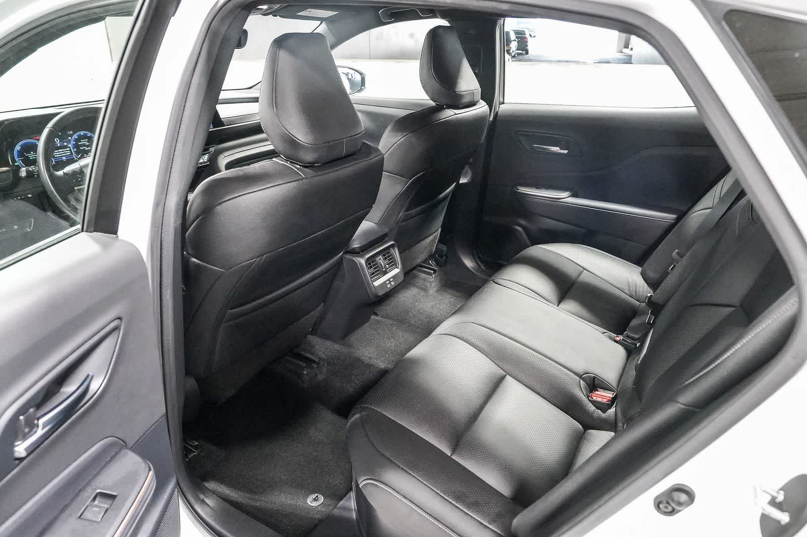 Toyota Crown XLE 2023