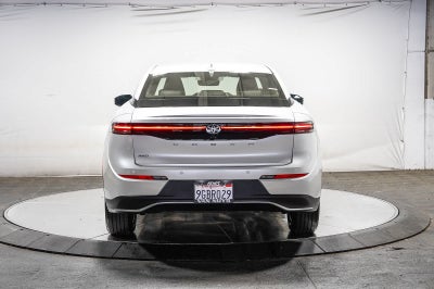 Toyota Crown XLE 2023