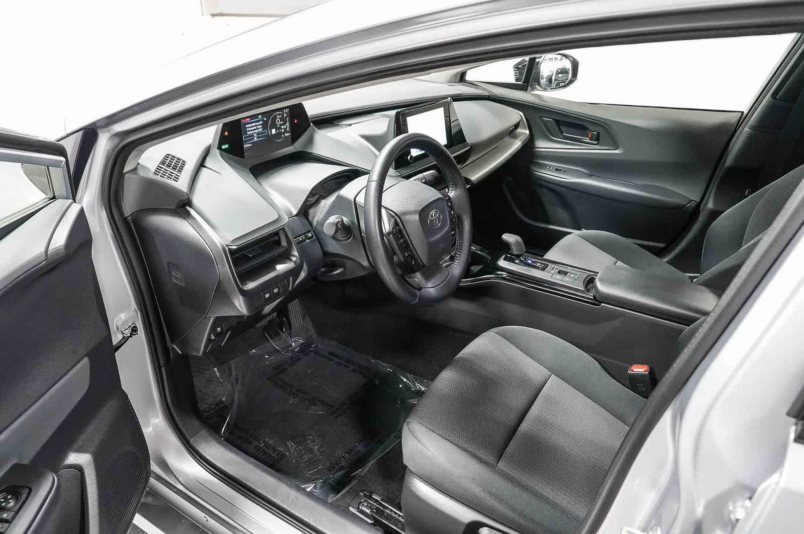 Toyota Prius LE 2025