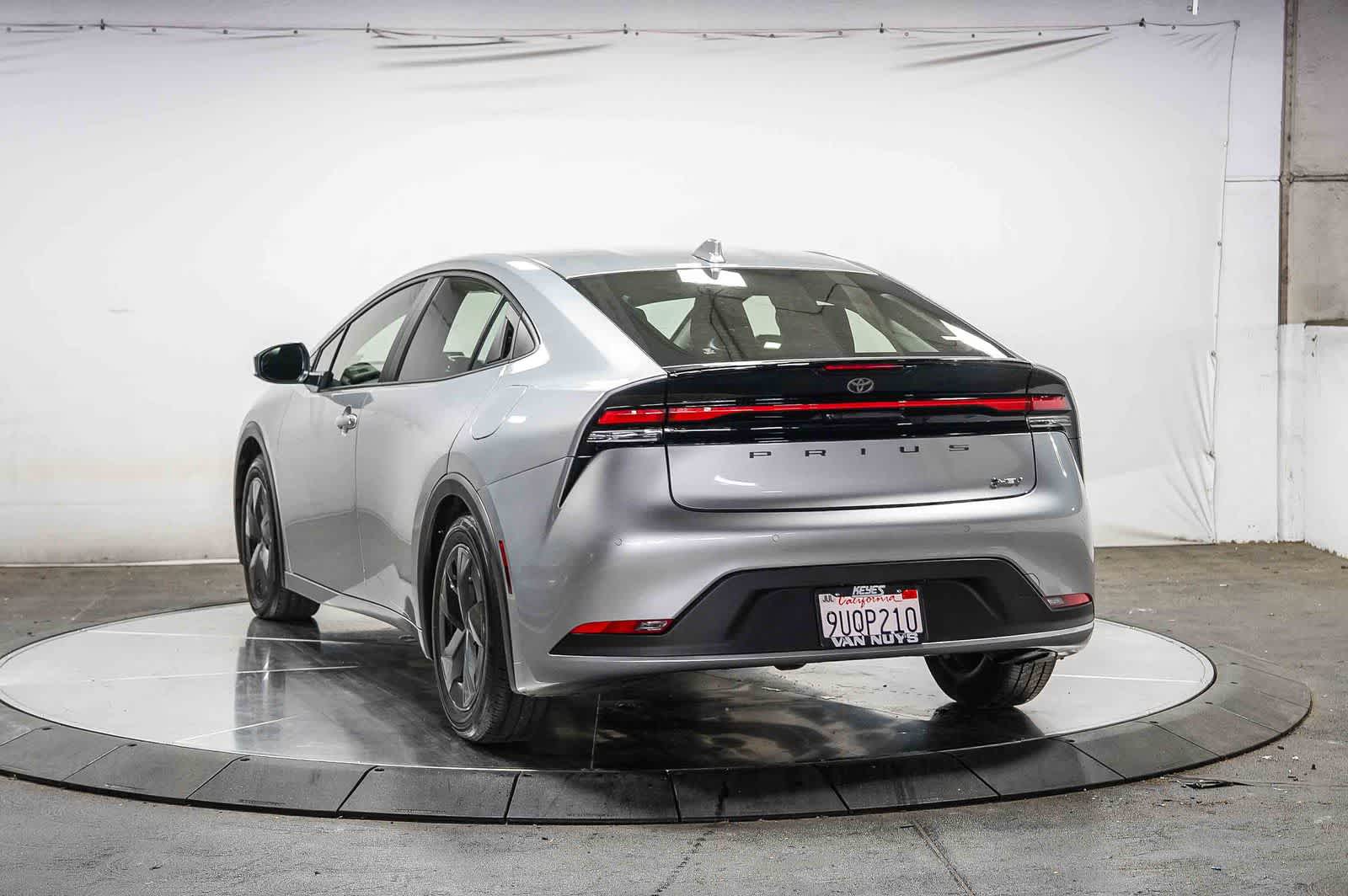 Toyota Prius LE 2025