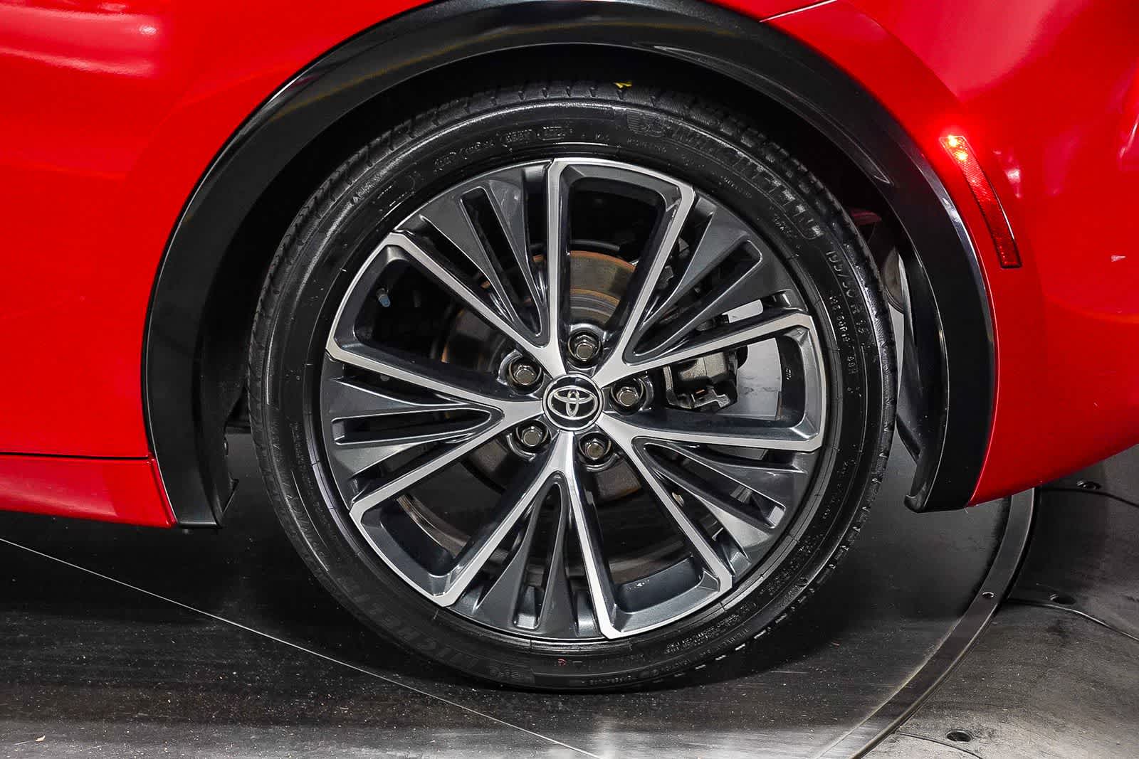 Toyota Prius XLE 2023