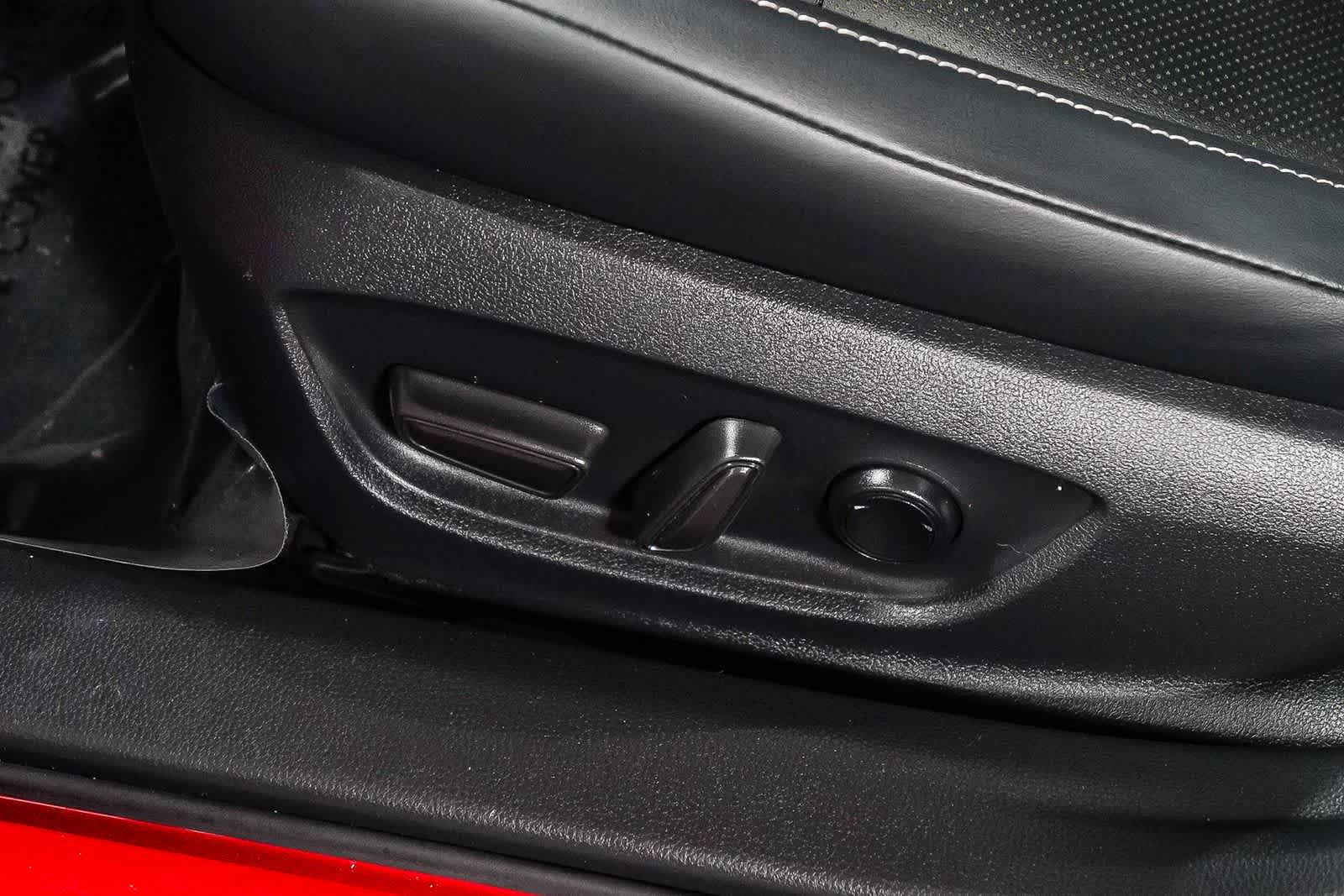 Toyota Prius XLE 2023