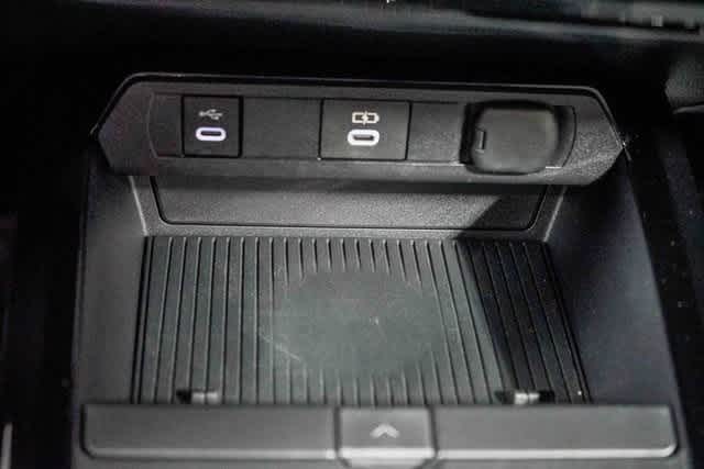 Toyota Prius Limited 2023