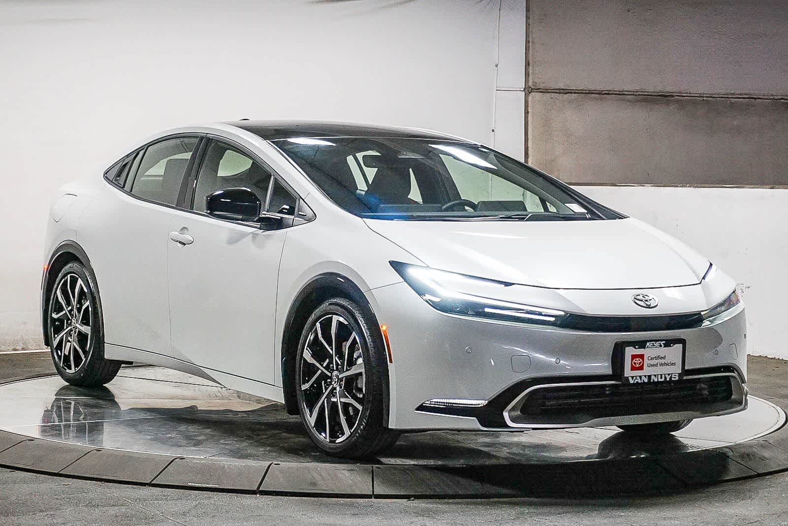 2026 Toyota Prius Híbrido Enchufable XSE