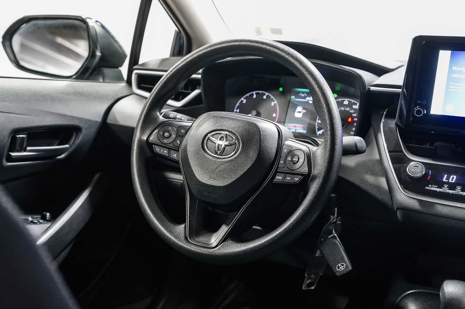 Toyota Corolla Hybrid LE 2025