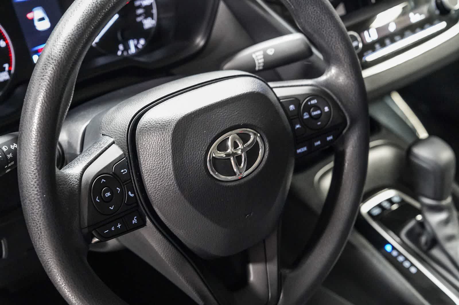 Toyota Corolla Hybrid LE 2025