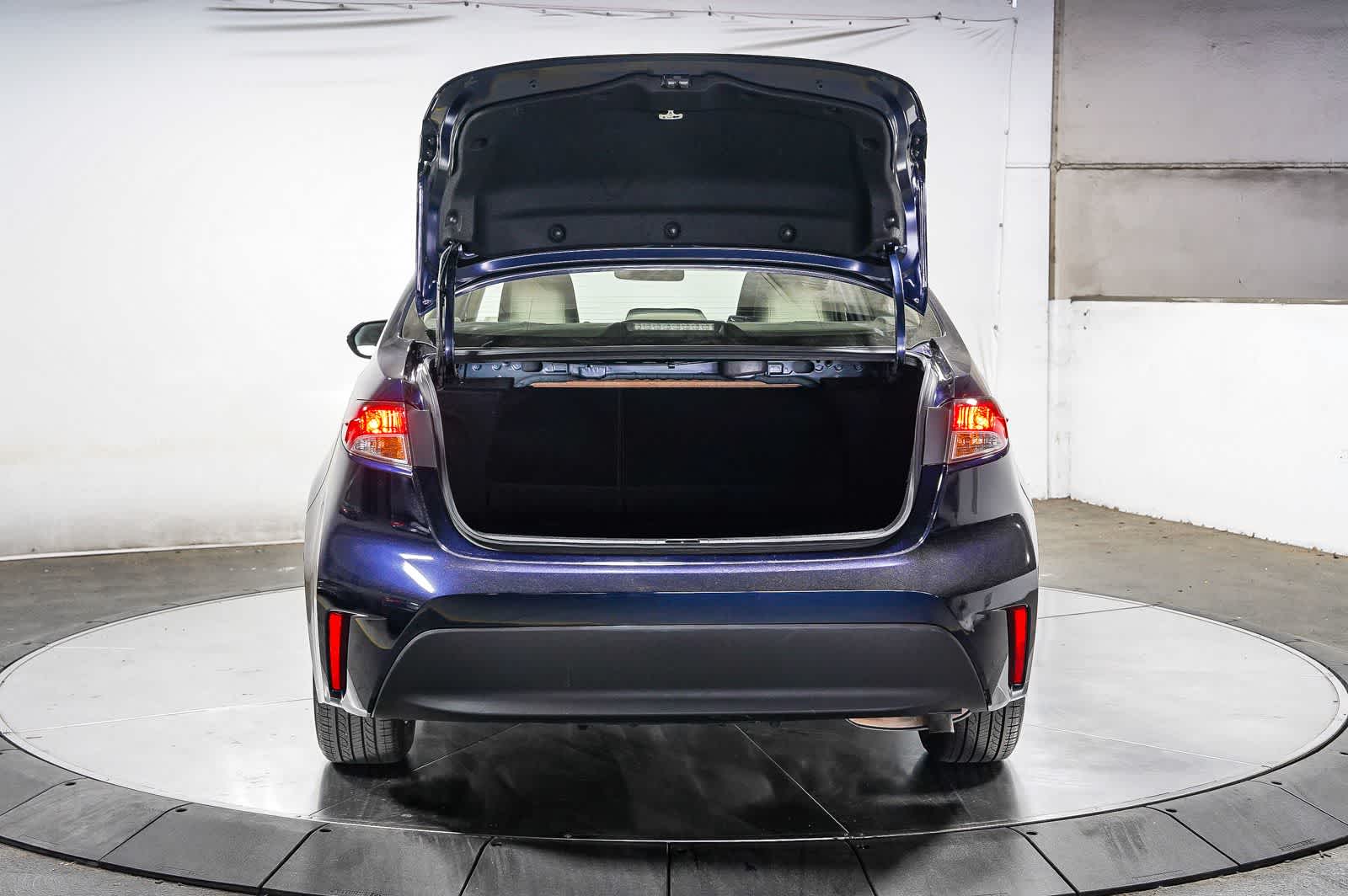 Toyota Corolla Hybrid LE 2025