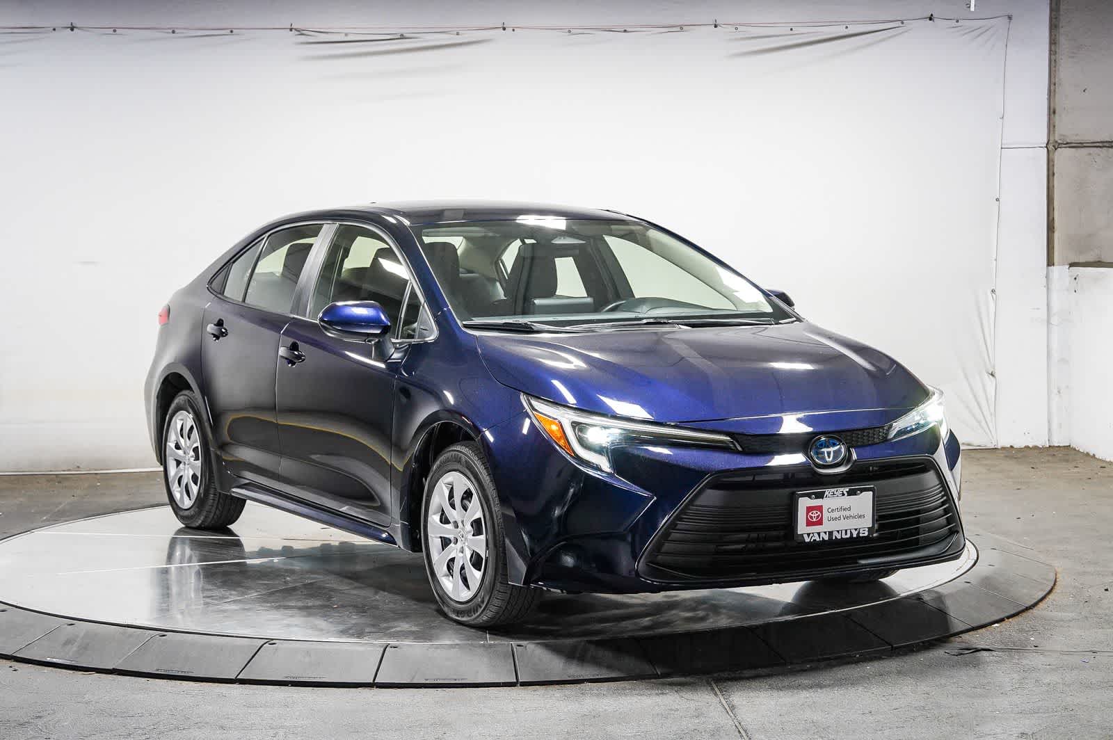 Toyota Corolla Hybrid LE 2025