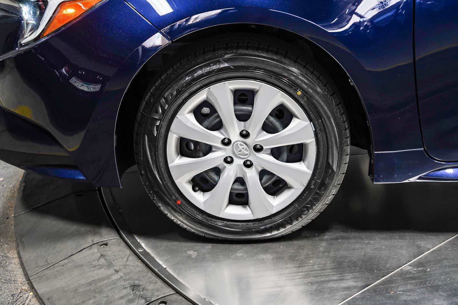 Toyota Corolla Hybrid LE 2025