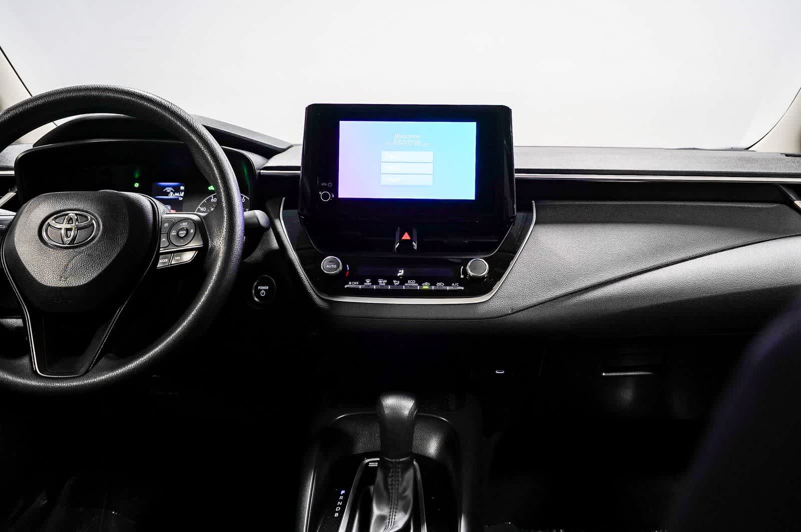 Toyota Corolla Hybrid LE 2024