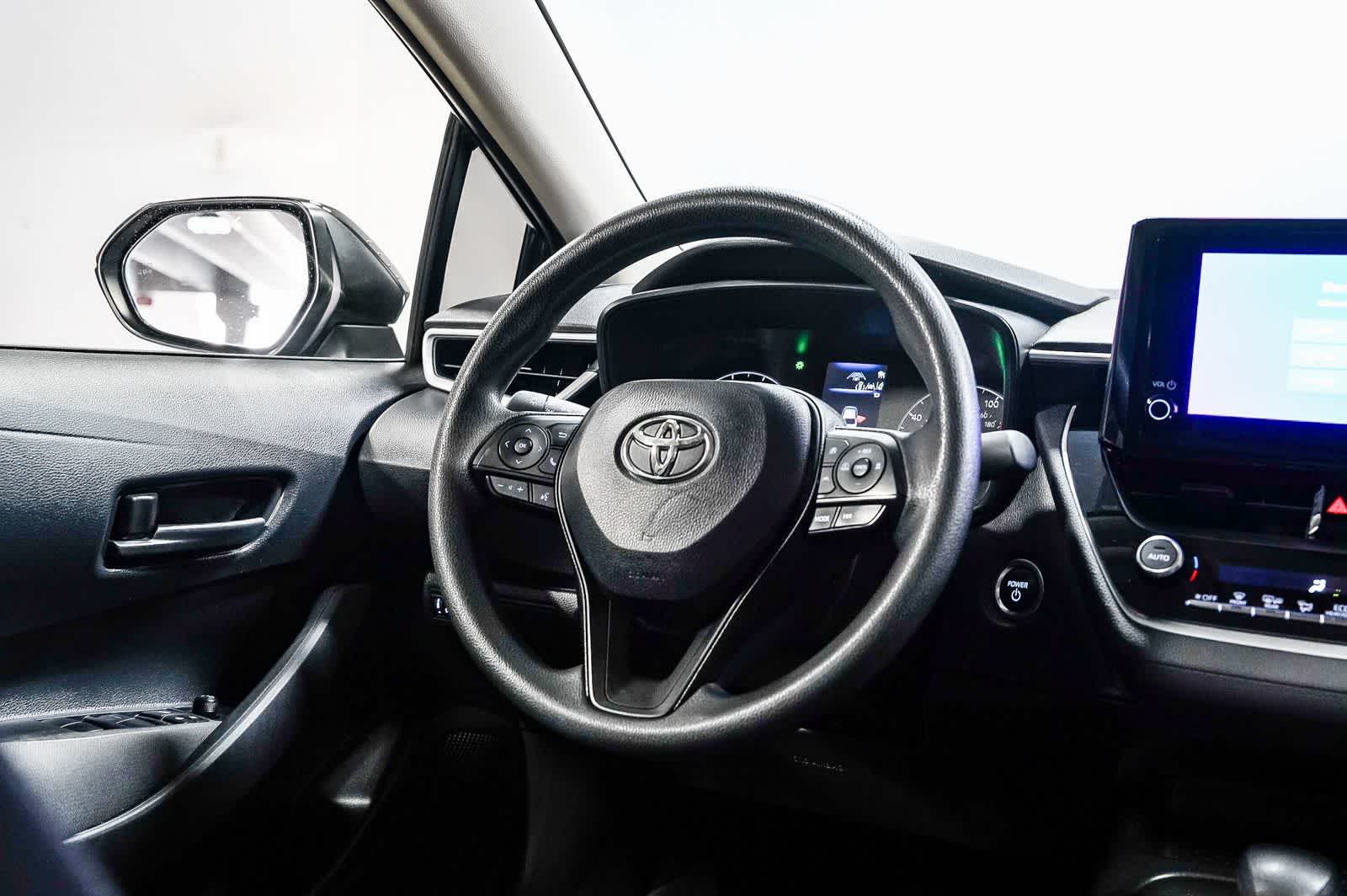 Toyota Corolla Hybrid LE 2024