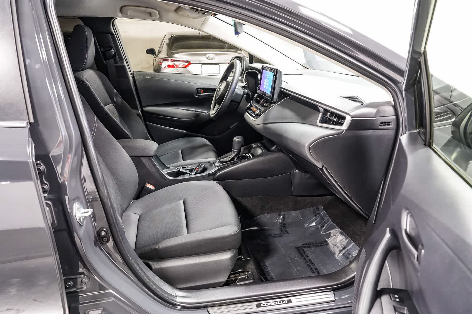 Toyota Corolla Hybrid LE 2024