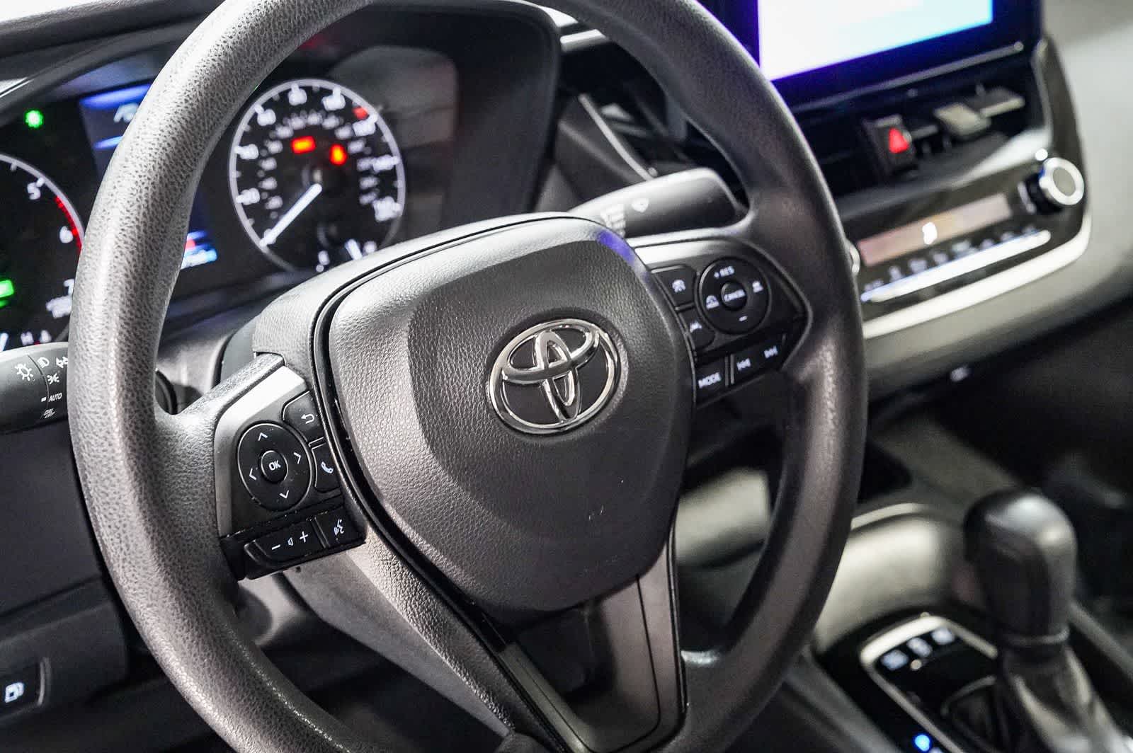 Toyota Corolla Hybrid LE 2024
