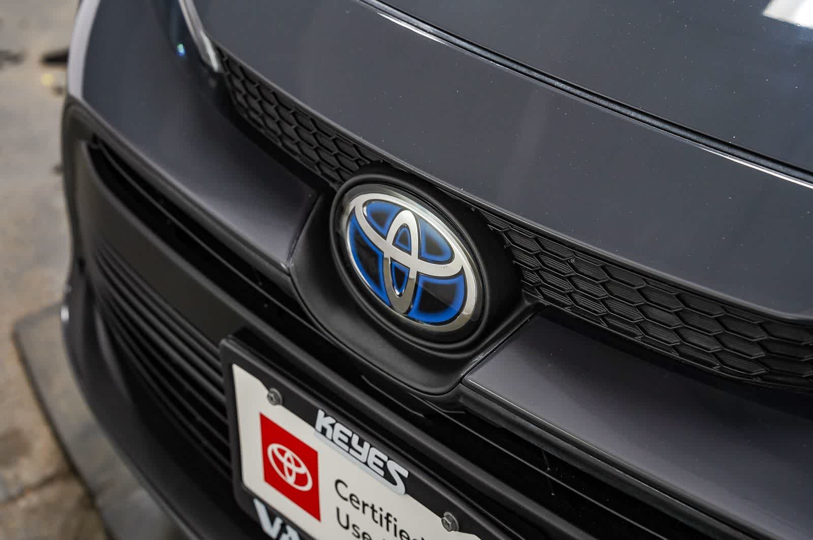 Toyota Corolla Hybrid LE 2024