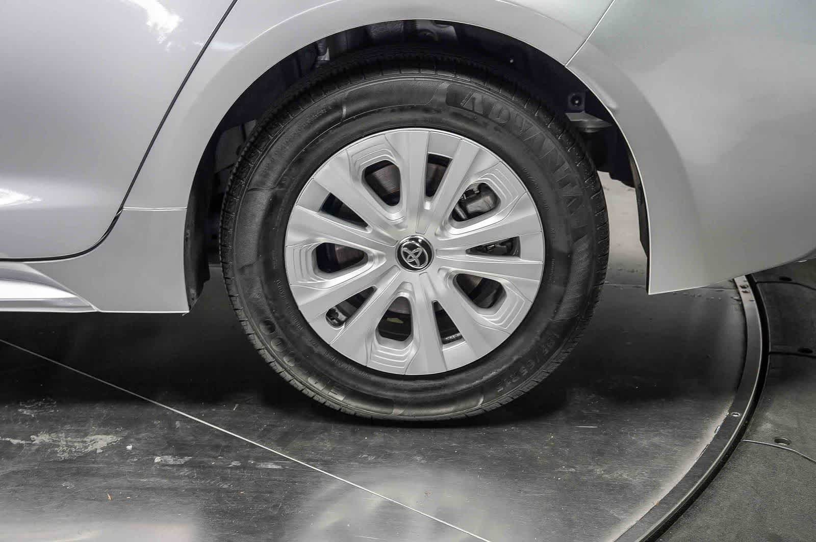 Toyota Corolla Hybrid LE 2022