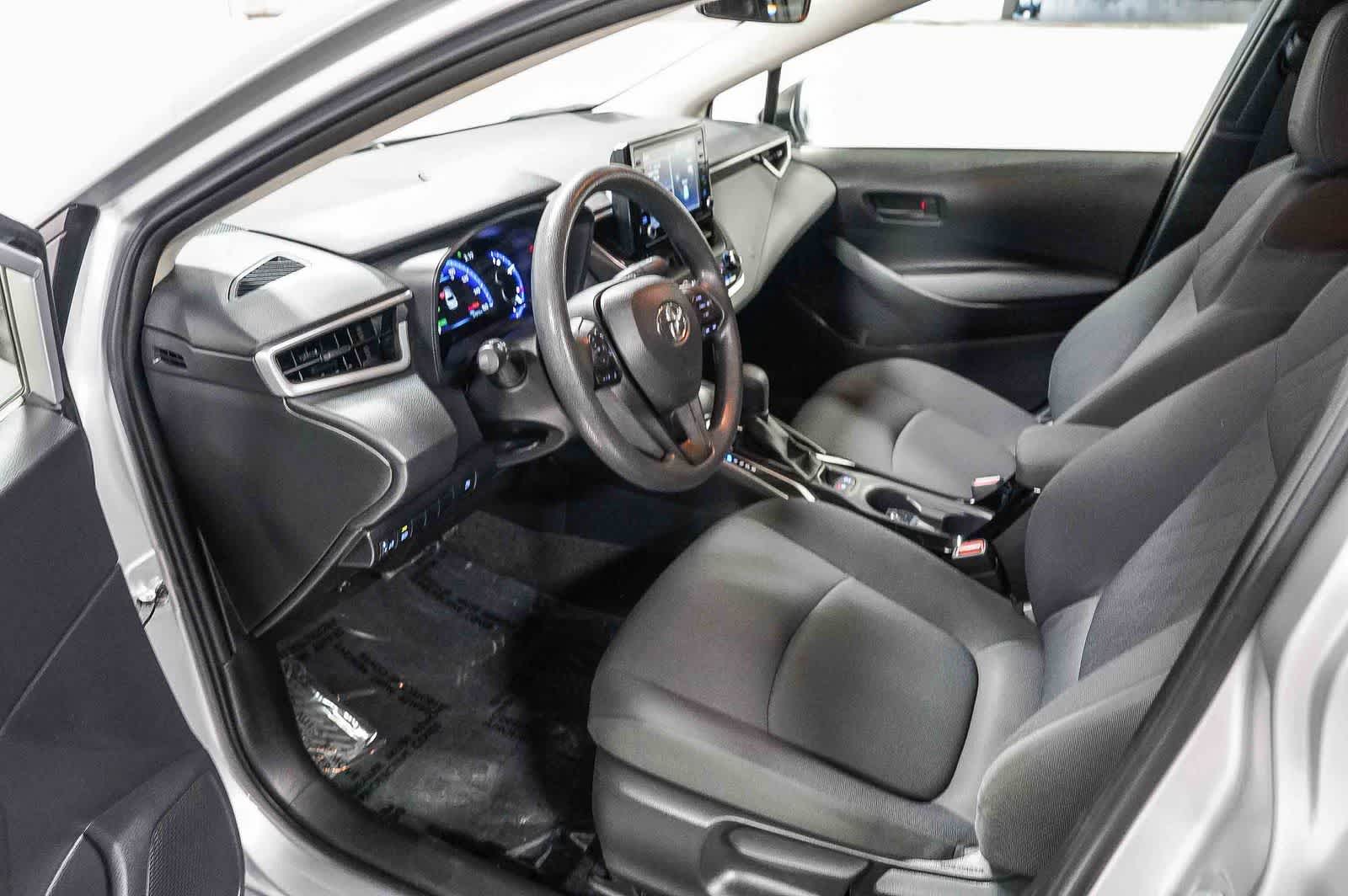 Toyota Corolla Hybrid LE 2022