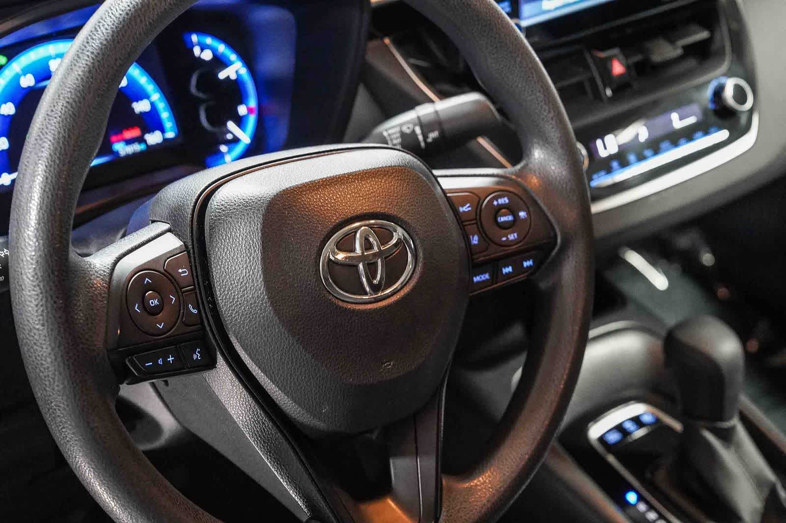Toyota Corolla Hybrid LE 2022